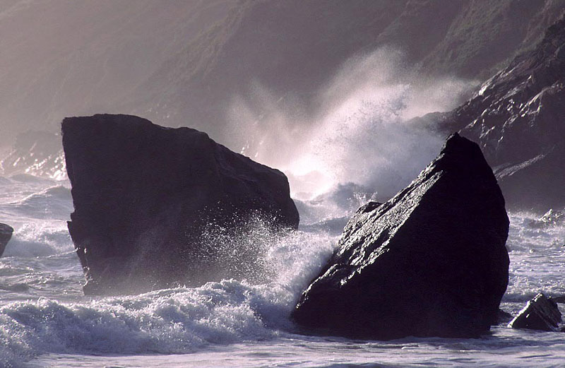 Sea spray, Porth Ysgo