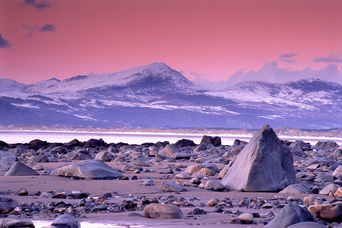 Llandanwg Beach and Moel Hebog