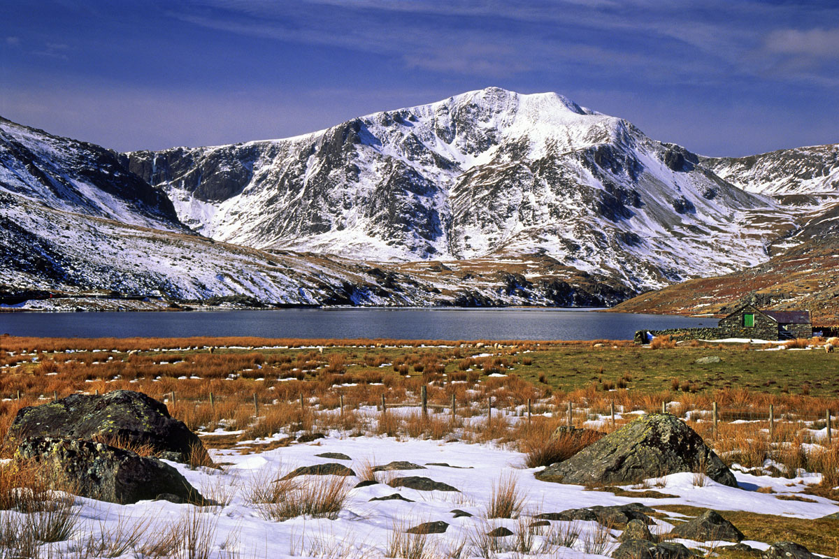 Y Garn and Llyn Ogwen 