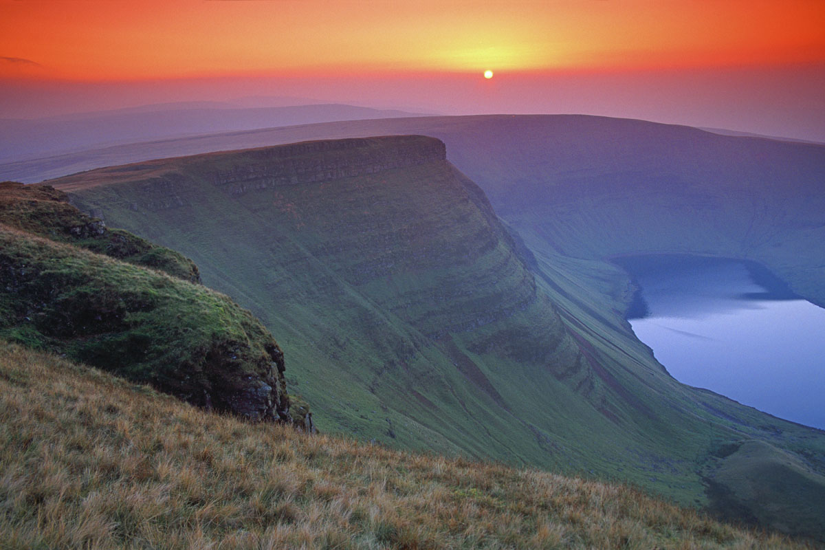 Sunset from Picws Du, Carmarthen Fan