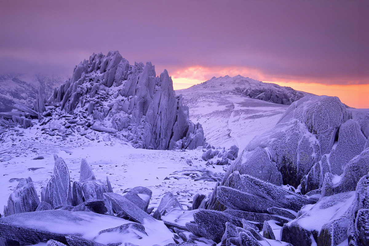 Castell y Gwynt at dusk