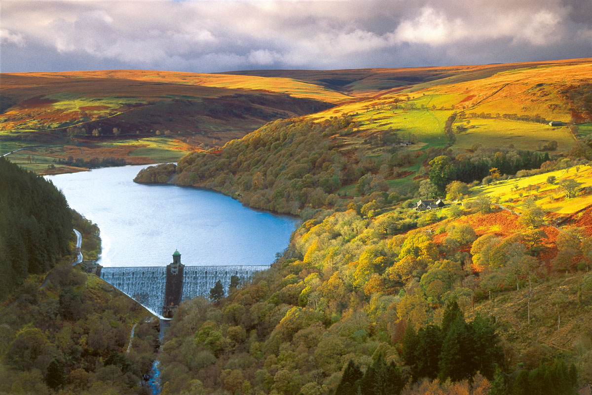 Sun and showers in the Elan Valley