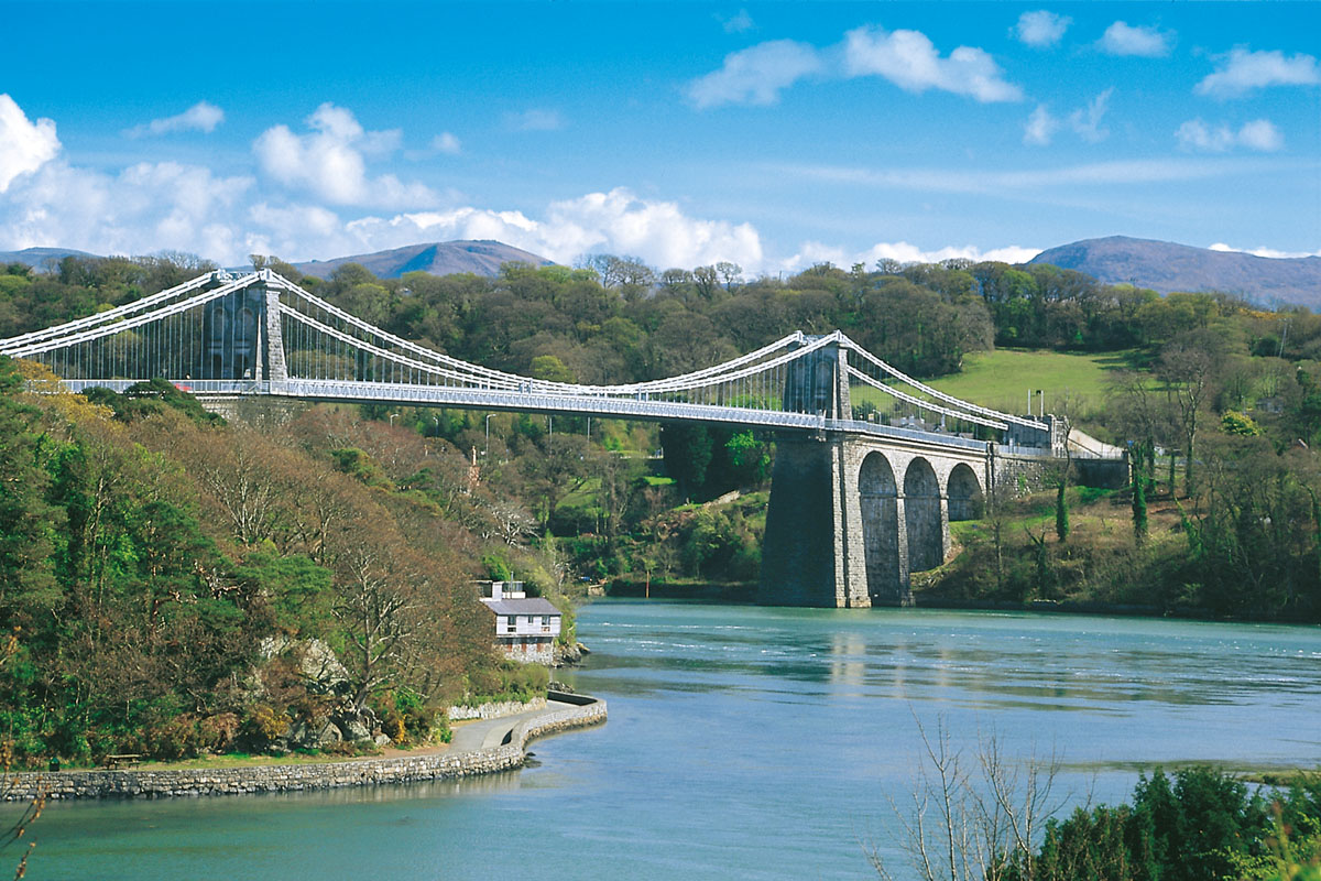 Menai Bridge - Telford's Bridge