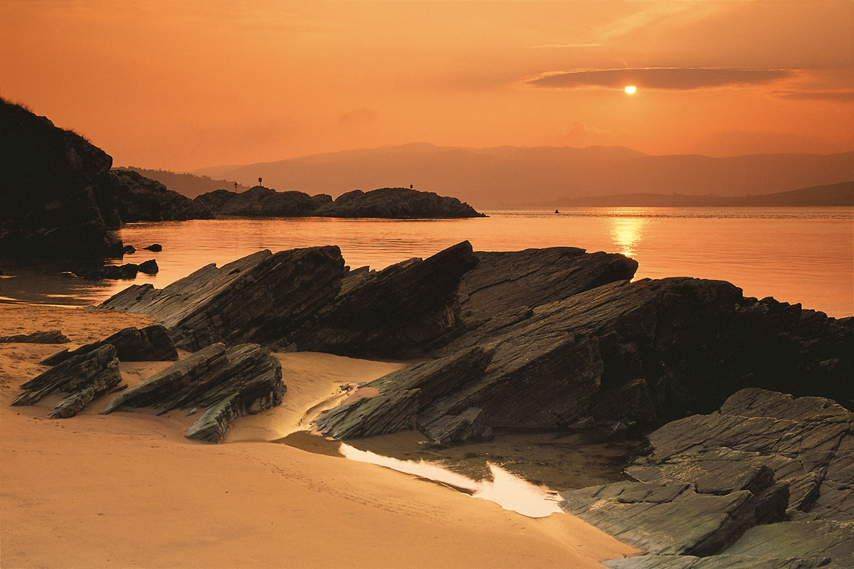 Sunrise at Borth y Gest