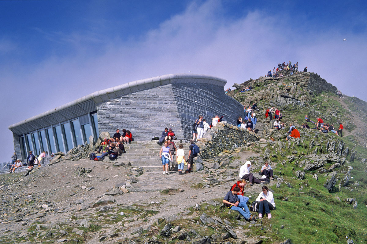 Hafod Eryri, Snowdon summit building