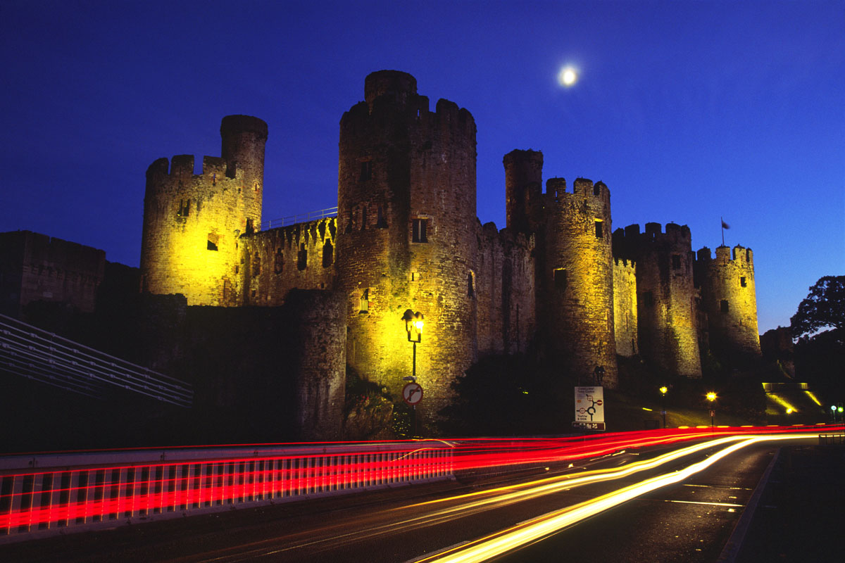 Conwy Castle at night