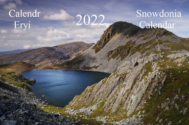 4 x 2022 Snowdonia Calendar with all-board envelopes