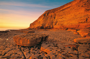 Dunraven Bay at sunset