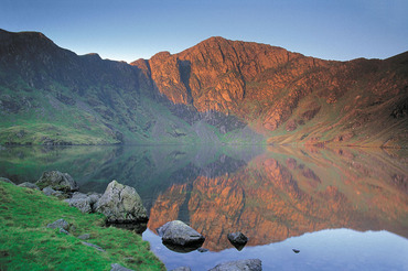 Sunrise in Cwm Cau, Cader Idris