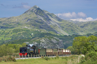 The Welsh Highland Railway and Cnicht