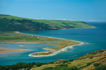 Fairbourne and the mouth of the Mawddach