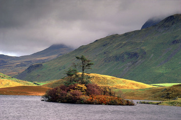 Cregennen Lakes