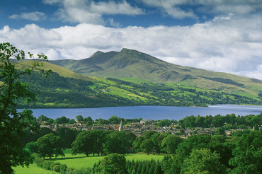 Bala, Llyn Tegid and the Arans