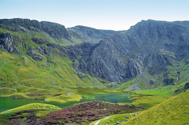 Cwm Idwal, showing Idwal Slabs and Glyder Fawr