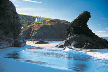 The Dragon's Tooth, Llangrannog